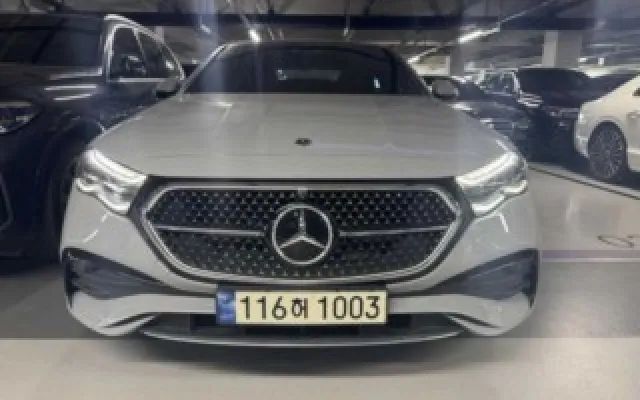 수원중고자동차매매사이트 E-클래스 W214 E300 4MATIC 매물 사진 20 - 2024/02 67,664km