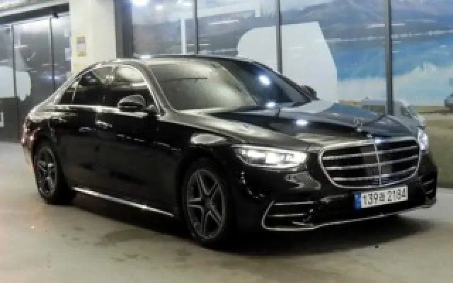 수원중고자동차매매사이트 S클래스-W223 S400 d 4MATIC 매물 사진 2 - 2022/05 97,774km