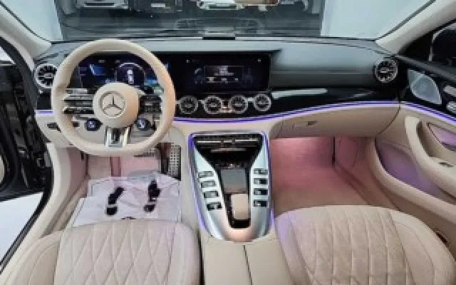 수원중고자동차매매사이트 AMG GT 4도어 43 4MATIC+ 매물 사진 1 - 2022/07 79,472km